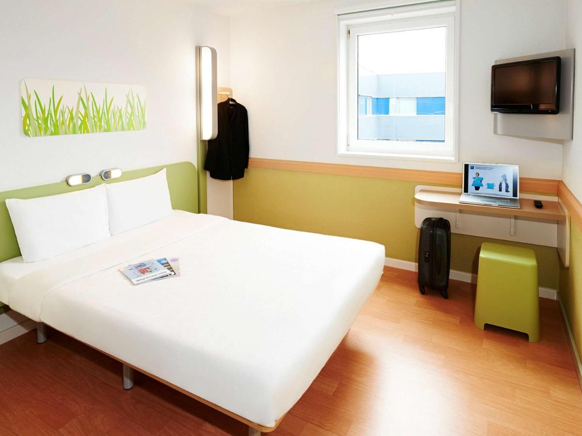 Ibis Budget Newport מראה חיצוני תמונה