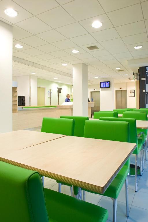 Ibis Budget Newport מראה חיצוני תמונה